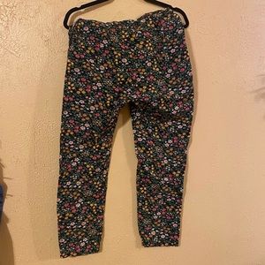 Vintage floral pattern ankle crop pant